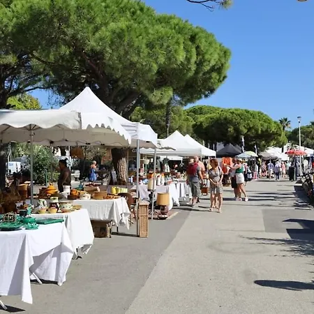 Ideal : Et Centre A 2 Pas +un Garage * Sainte-Maxime