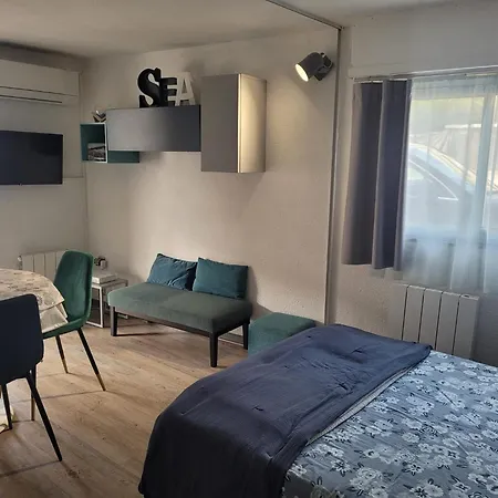 Ideal : Et Centre à 2 Pas +un Garage Sainte-Maxime