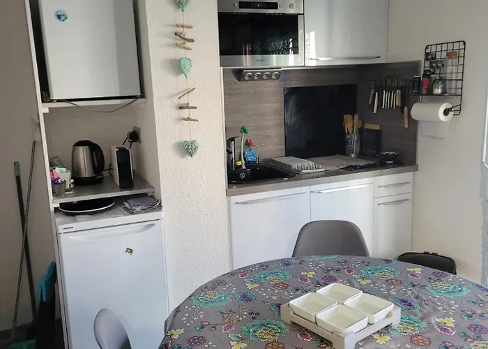 Ideal : Et Centre A 2 Pas +un Garage Sainte-Maxime